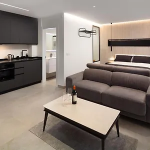 biznaga-suites.1costadelsol.com/